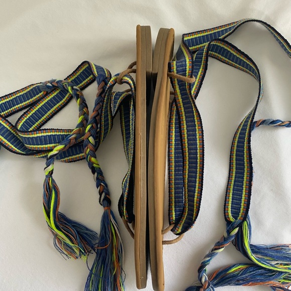 SAM&LIBBY Minimalist Multicolor Braided Wrap Strap Gladiator Flat Sandals Sz 7.5 - Picture 6 of 11